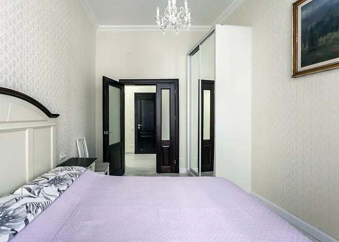 Lux In The Center Апартаменты *